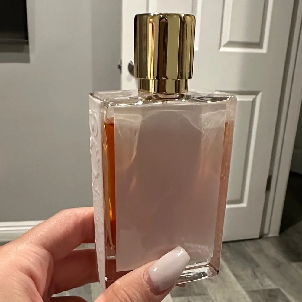 Kilian Love Don't Be Shy Special Blend 2022 Perfume - Picture 2 of 4